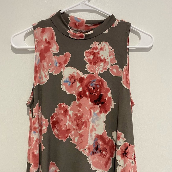 MTS Boutique Floral Dress Size Small - Picture 3 of 6